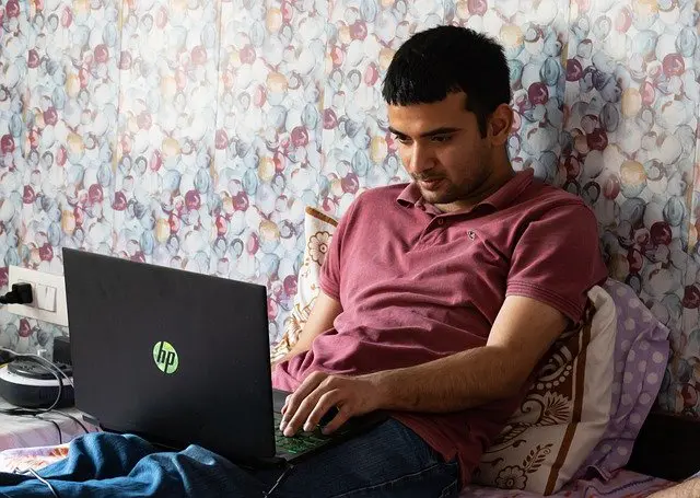 Online Shopping Tips For Men And Women - family