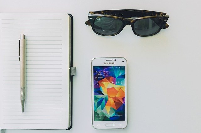Top Tips To Help You Shop Online - family