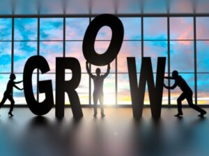 Expanding Team: 6 Signs You Need to Do it Fast